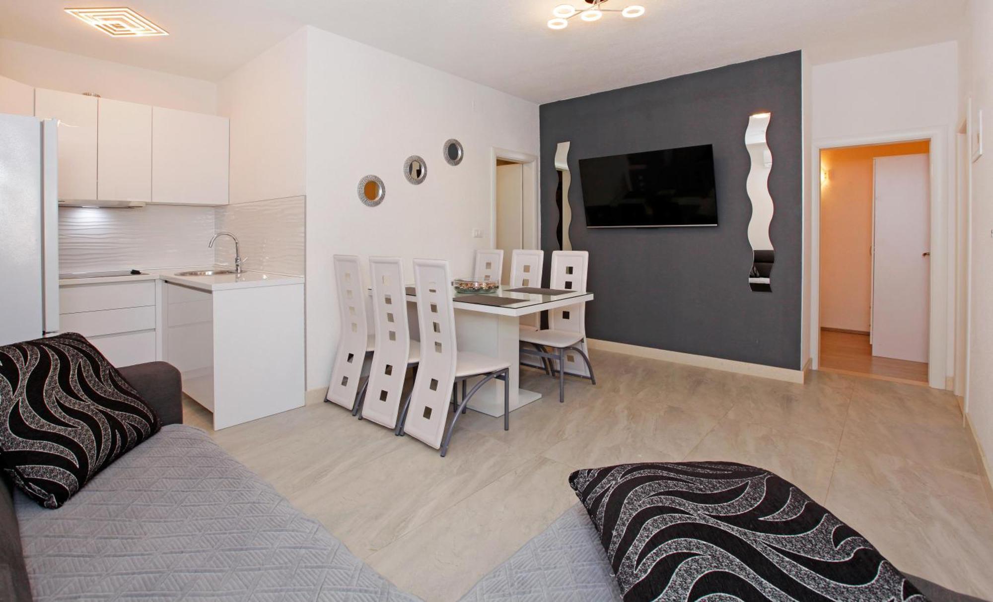 Apartments Toni Bol Exterior photo