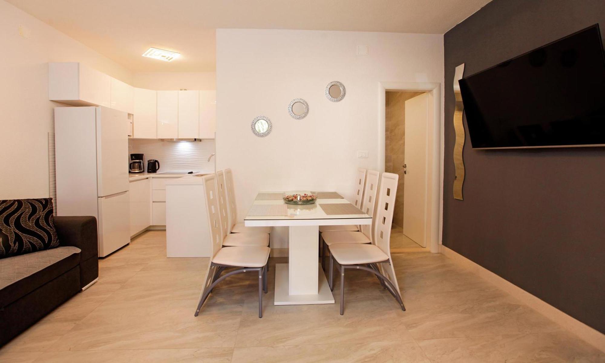 Apartments Toni Bol Room photo