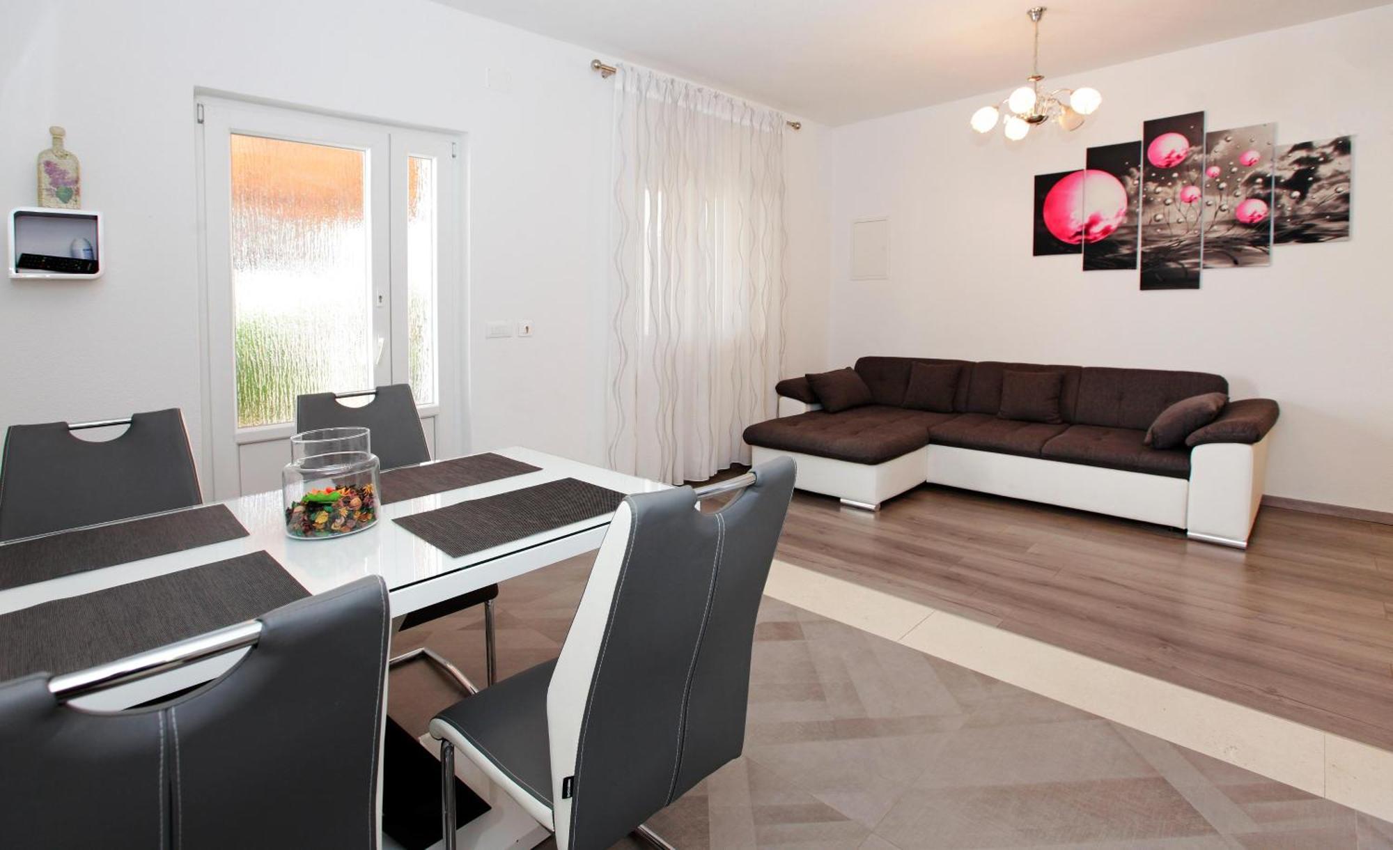 Apartments Toni Bol Room photo